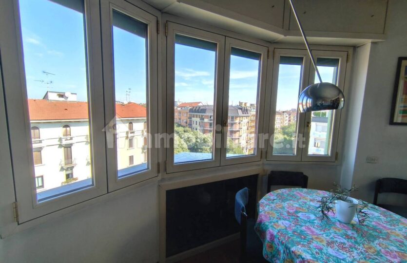 Attico in vendita a milano zona città studi trilocale con terrazzo e vista panoramica