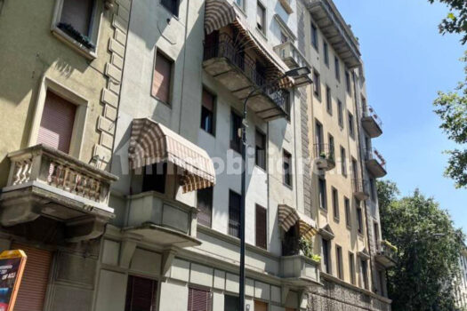 In vendita bilocale finemente ristrutturato a Milano, zona cenisio