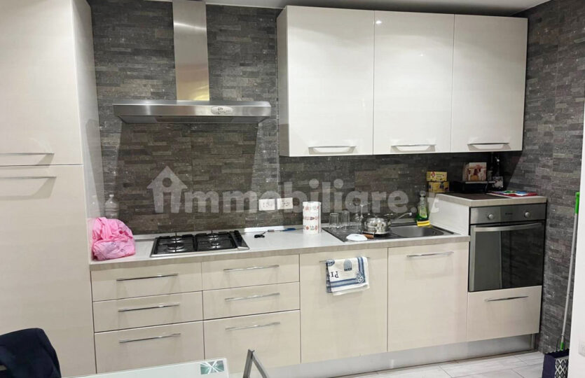 In affitto zona ghisolfa, Mac Mahon Trilocale arredato ideale per coppie e studenti