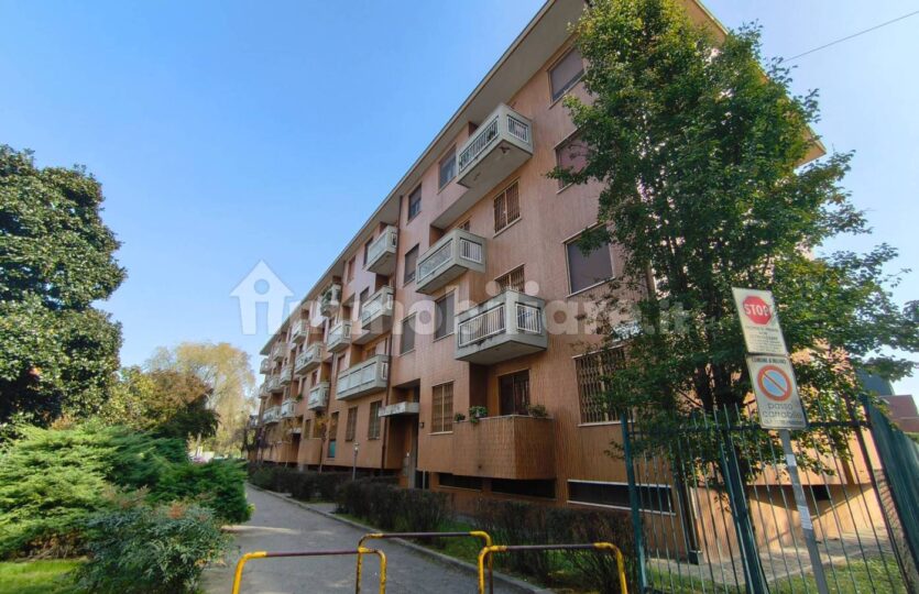 Tre locali in vendita zona Bovisa a Milano con possibilità di realizzare quattro locali